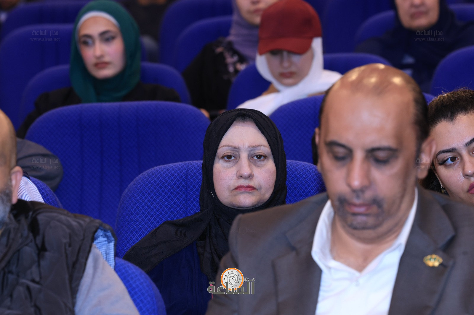 Madar Al-Saa Images 0.7161804749396113