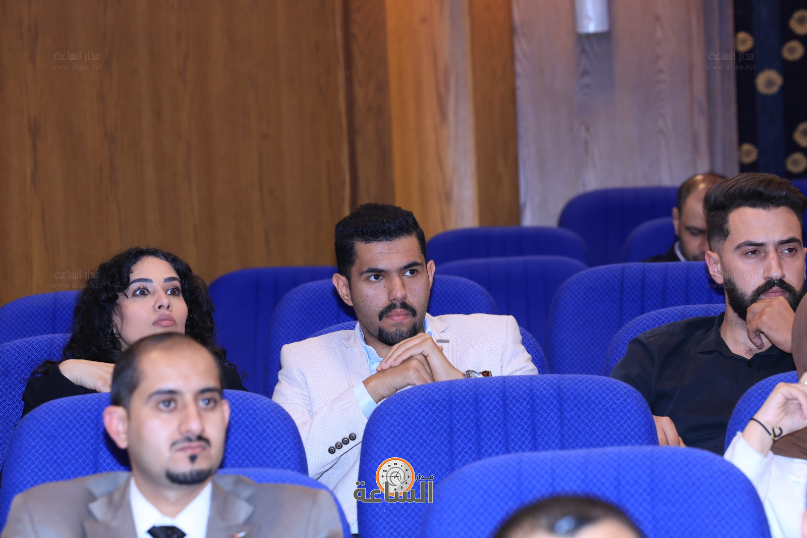 Madar Al-Saa Images 0.7250291415325523