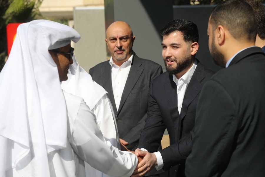 Madar Al-Saa Images 0.9152749462392052