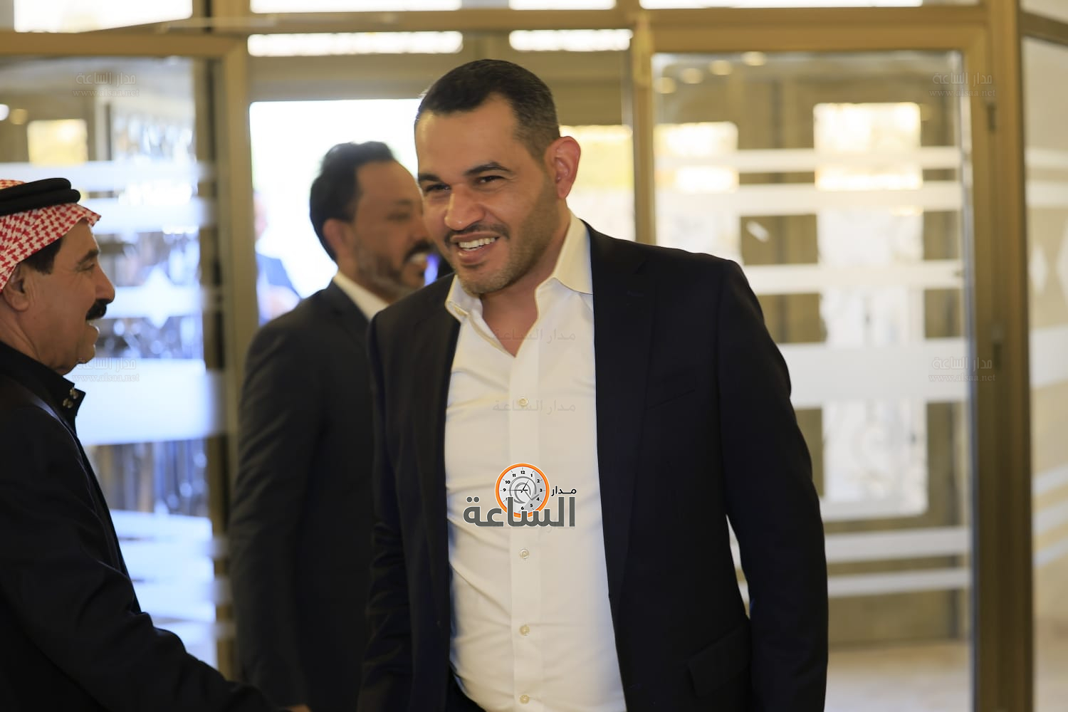 Madar Al-Saa Images 0.817346559763891