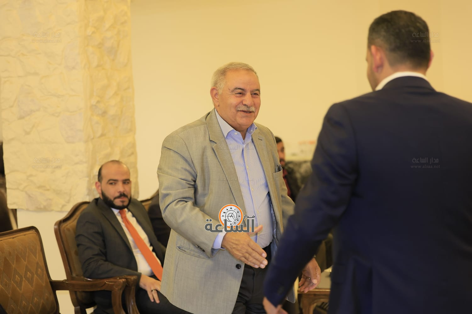 Madar Al-Saa Images 0.23654277995129847