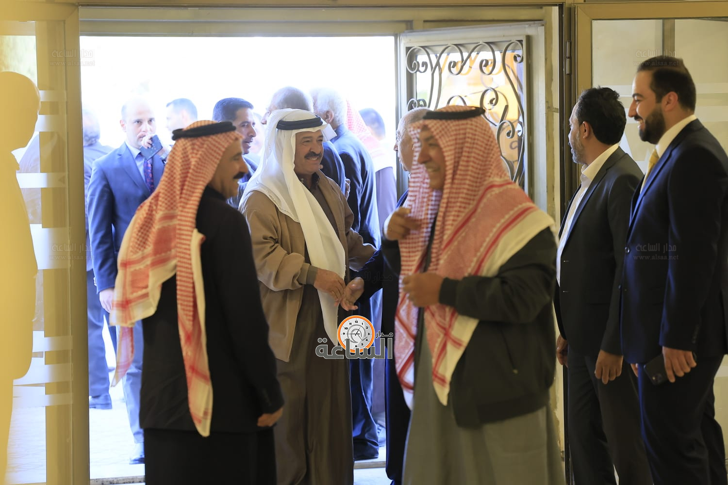 Madar Al-Saa Images 0.37550271664780377