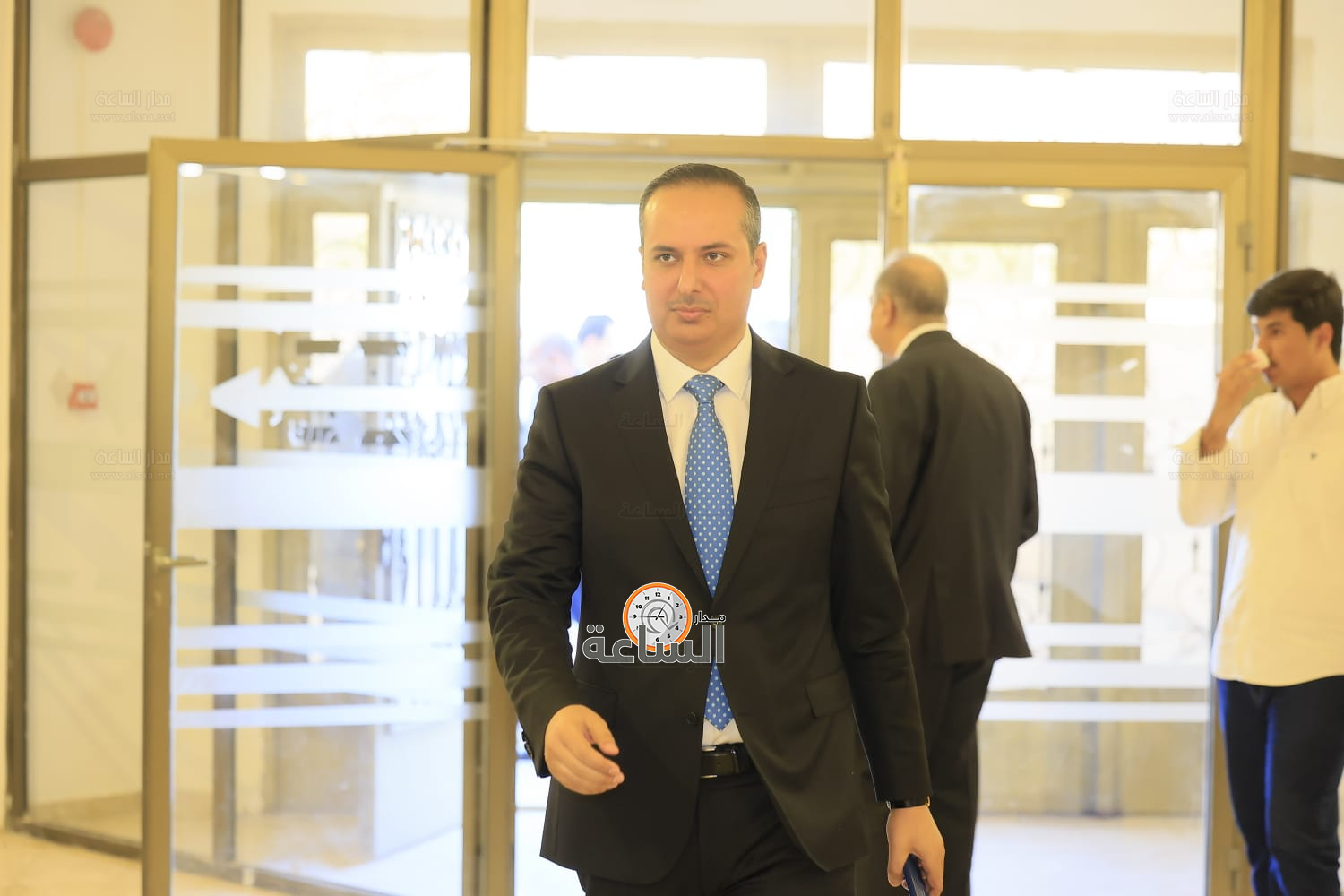 Madar Al-Saa Images 0.09003832433149694