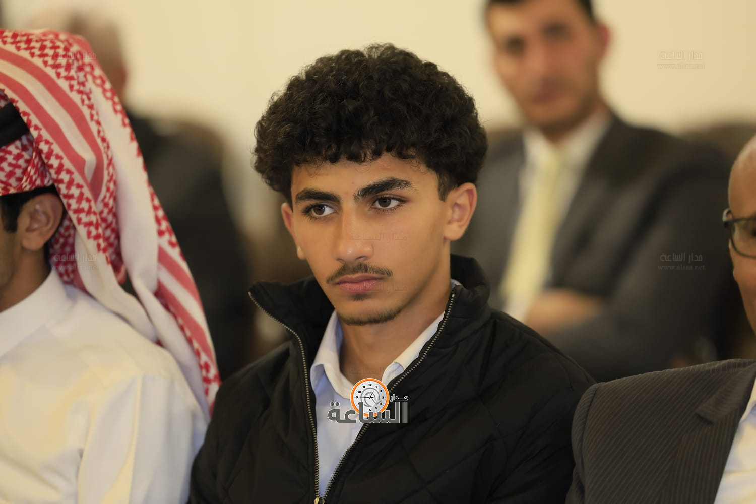 Madar Al-Saa Images 0.6112230974415817