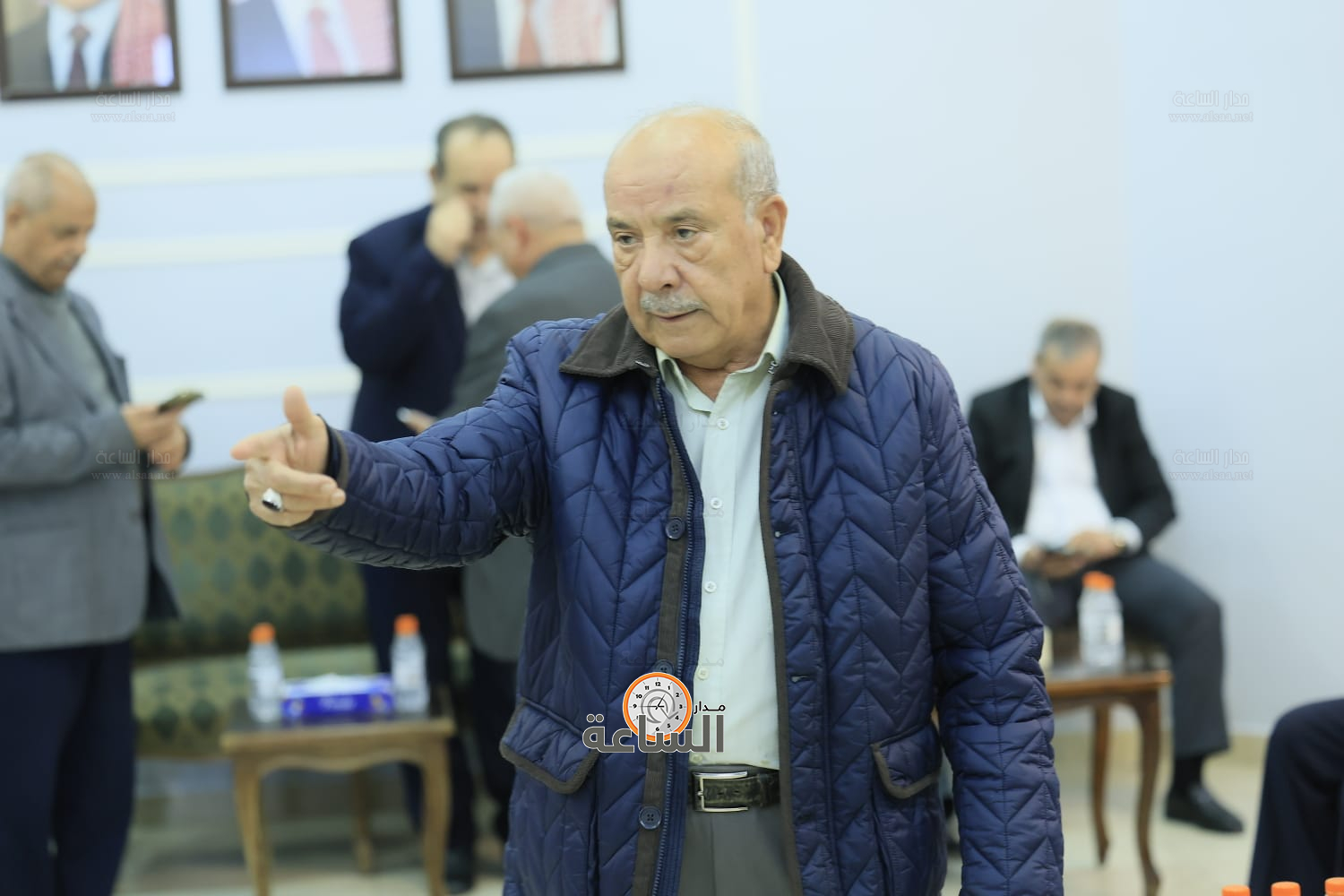 Madar Al-Saa Images 0.5174340697837186