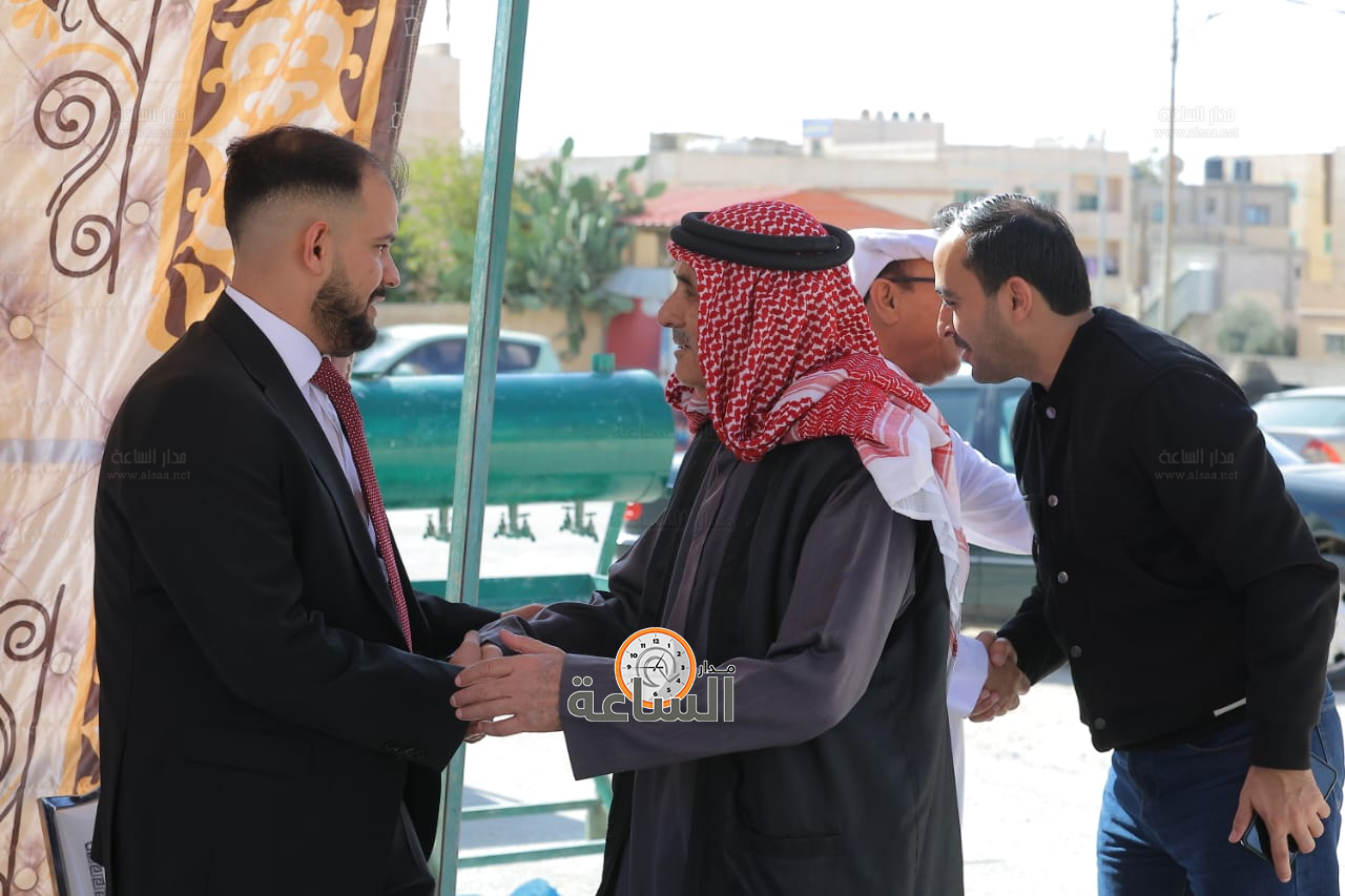 Madar Al-Saa Images 0.8319607997587799