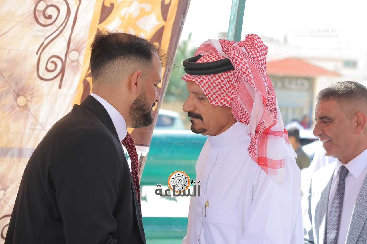 Madar Al-Saa Images 0.7947788395418394