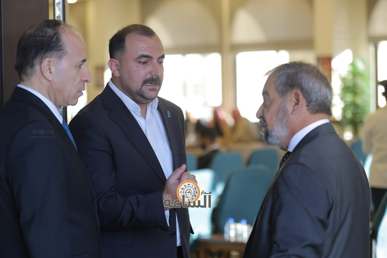 Madar Al-Saa Images 0.16235404766812245