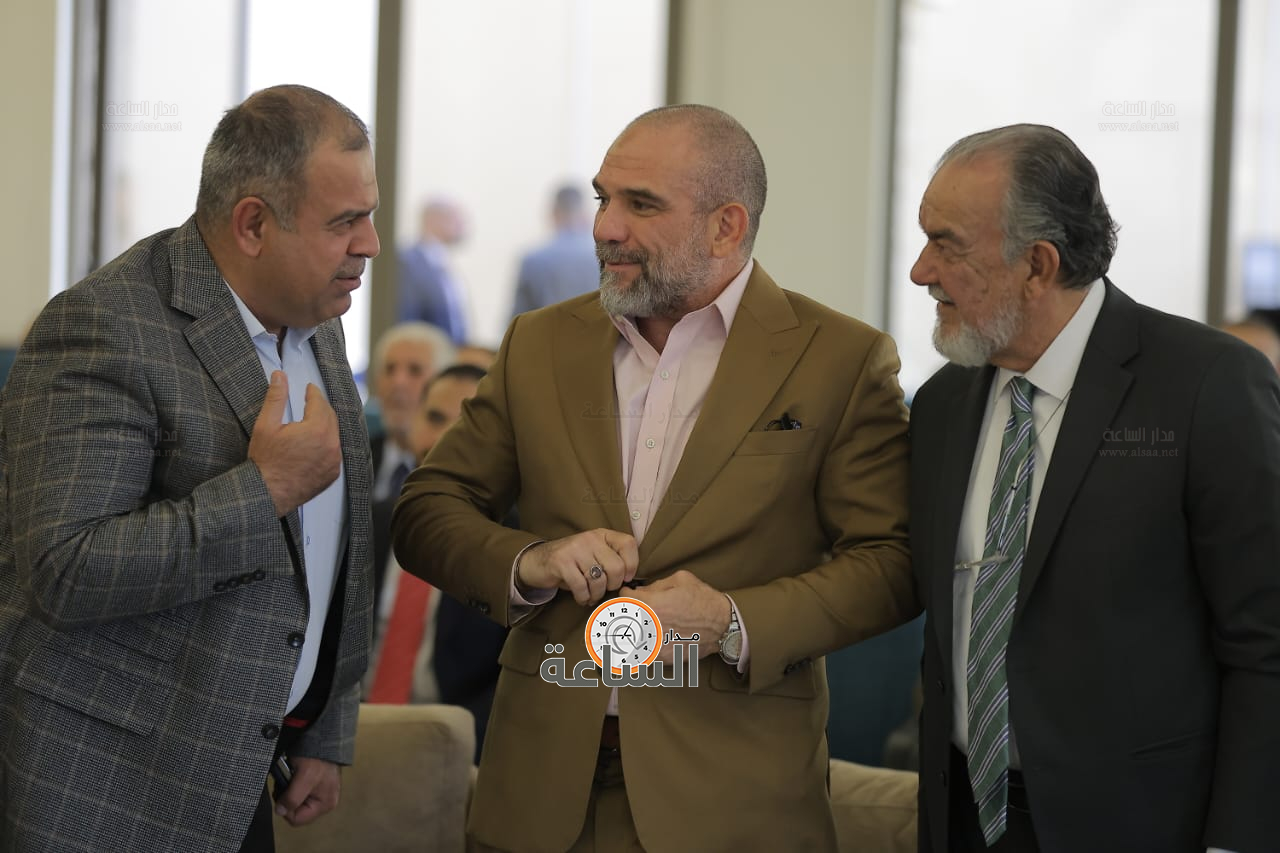 Madar Al-Saa Images 0.10637688088535802