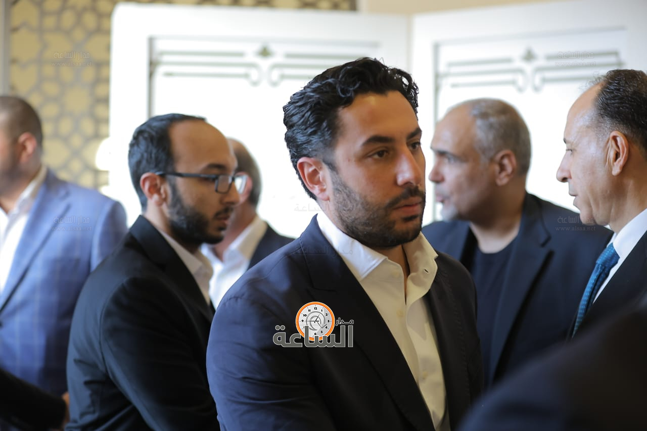 Madar Al-Saa Images 0.9829783776808309