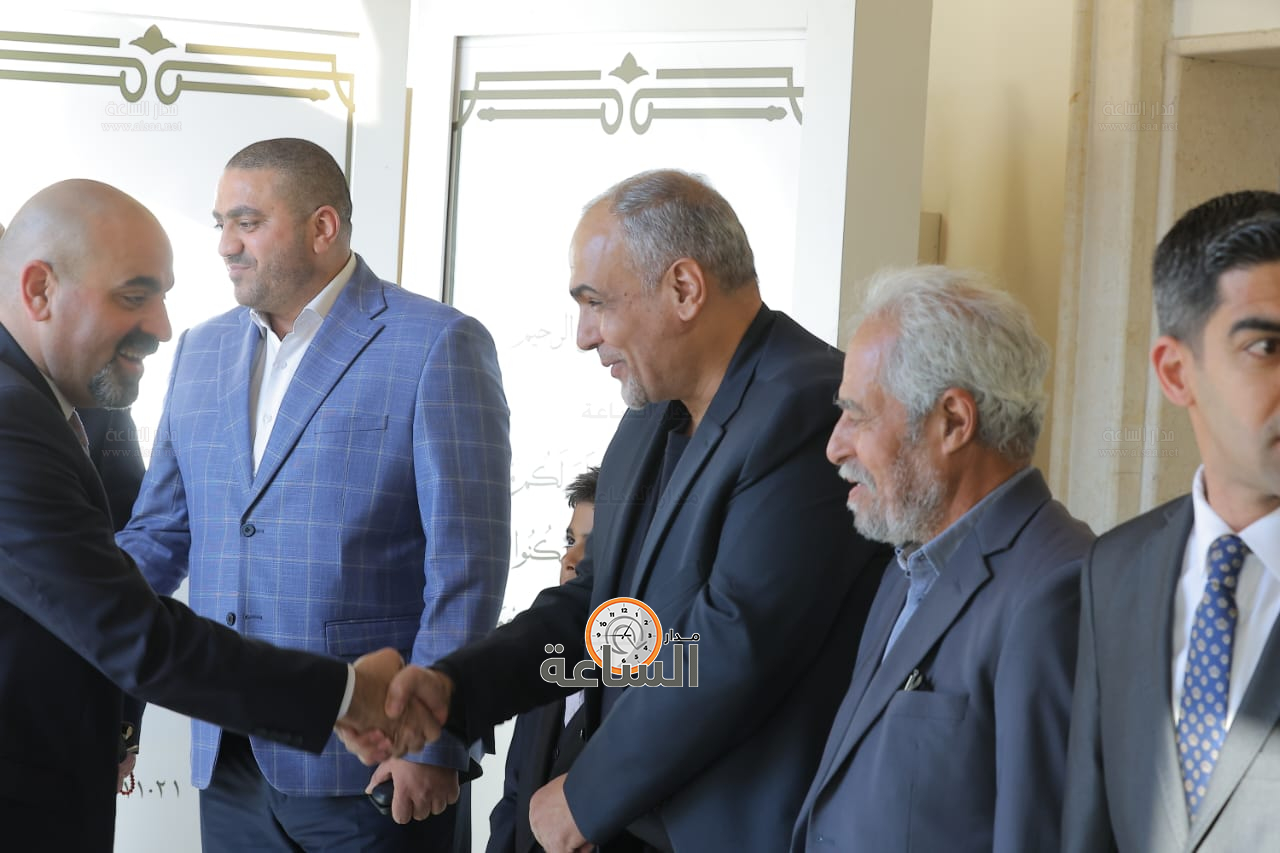 Madar Al-Saa Images 0.45748582670706717