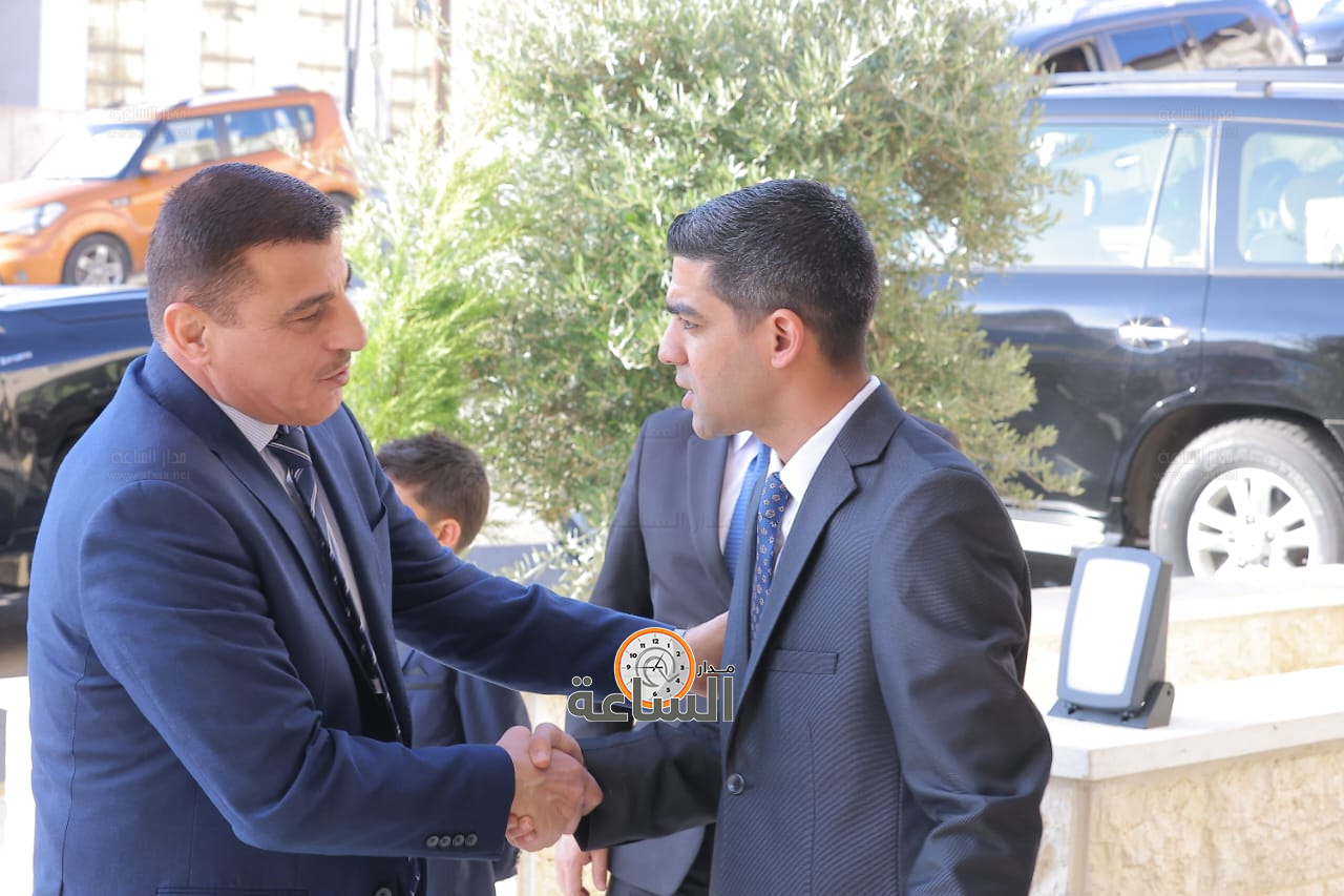 Madar Al-Saa Images 0.6295099624391424