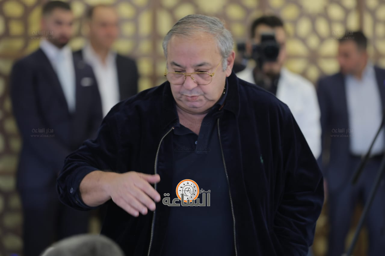 Madar Al-Saa Images 0.8578188204594861