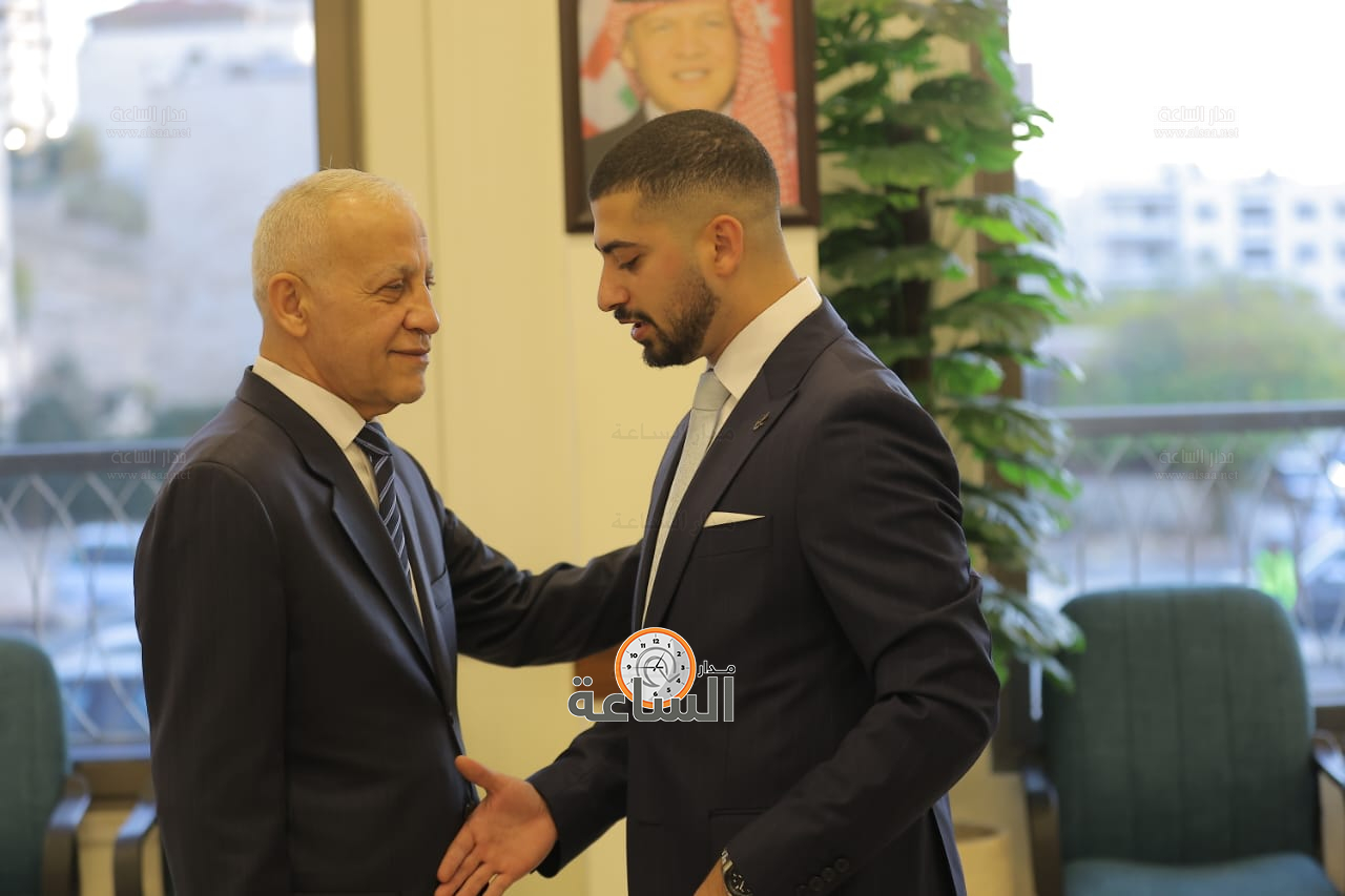 Madar Al-Saa Images 0.6782789792312106