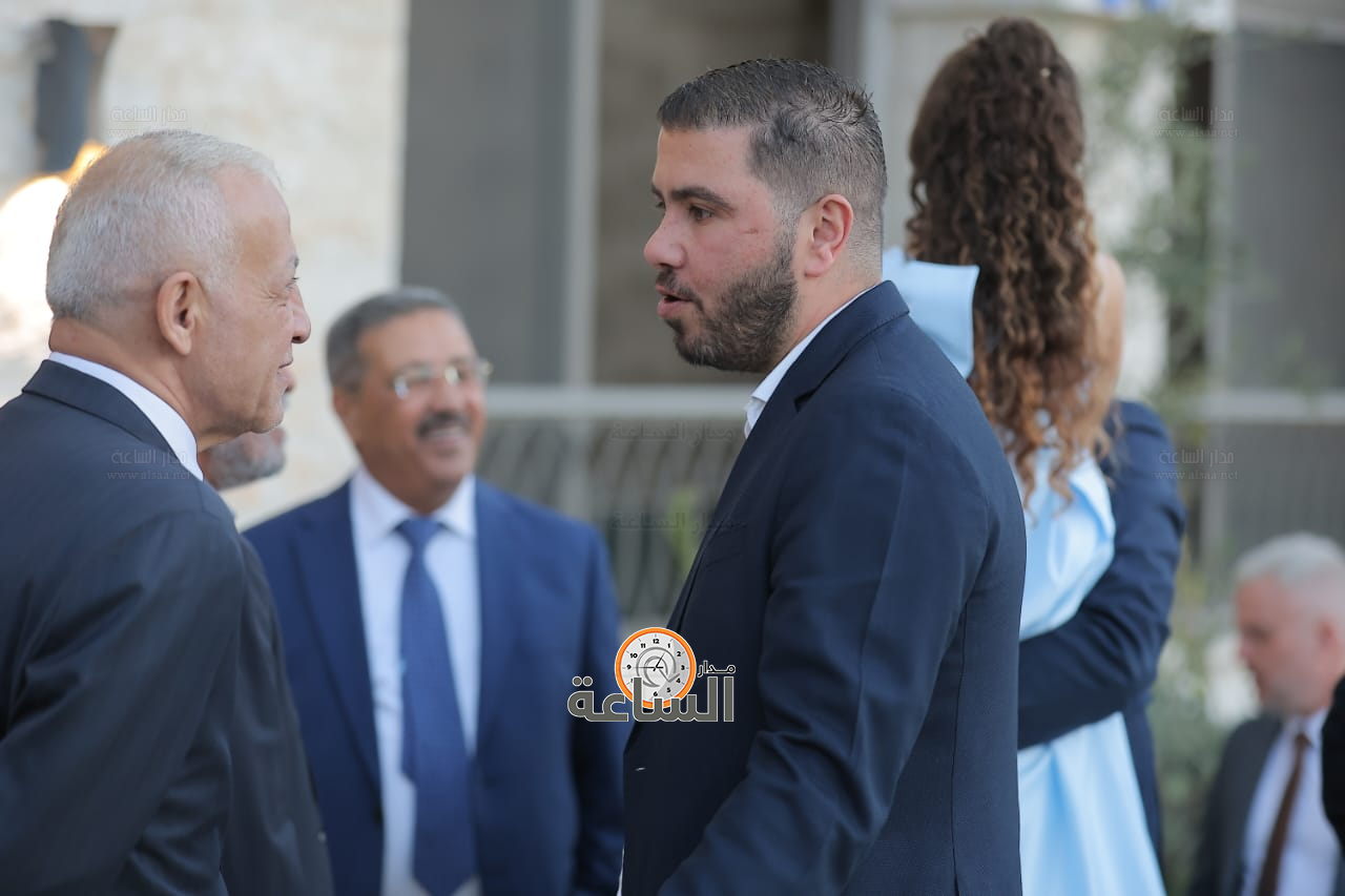 Madar Al-Saa Images 0.71085455379286