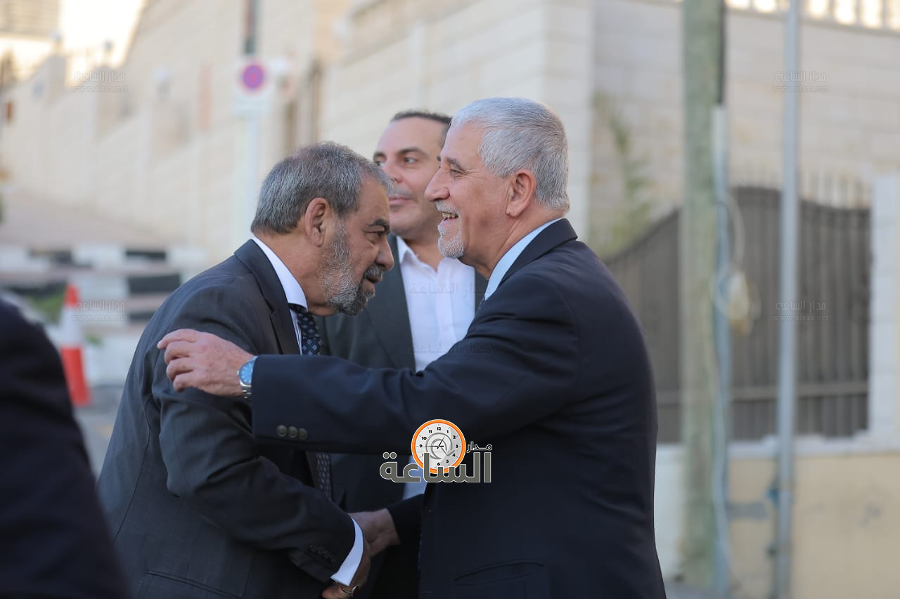 Madar Al-Saa Images 0.6278442352650557