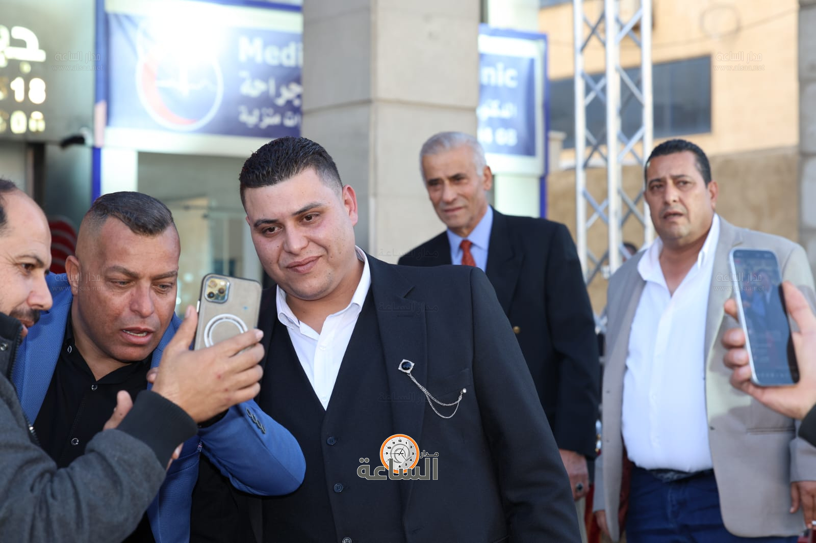 Madar Al-Saa Images 0.7909267501336866