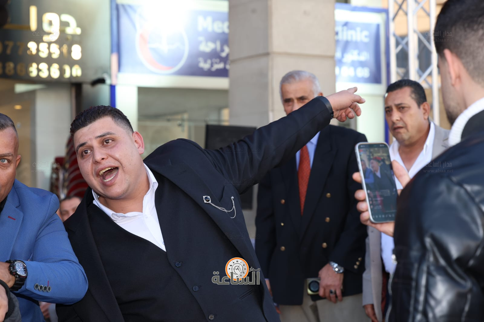 Madar Al-Saa Images 0.8575383963794151