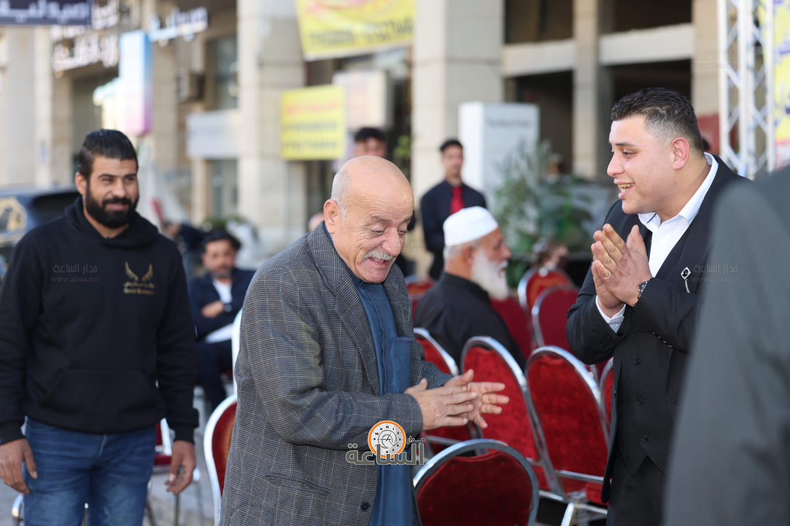 Madar Al-Saa Images 0.7051425377572655