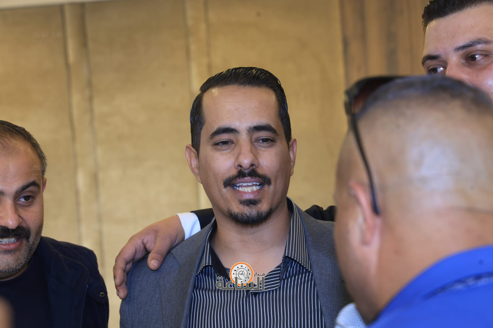 Madar Al-Saa Images 0.39834080420446805