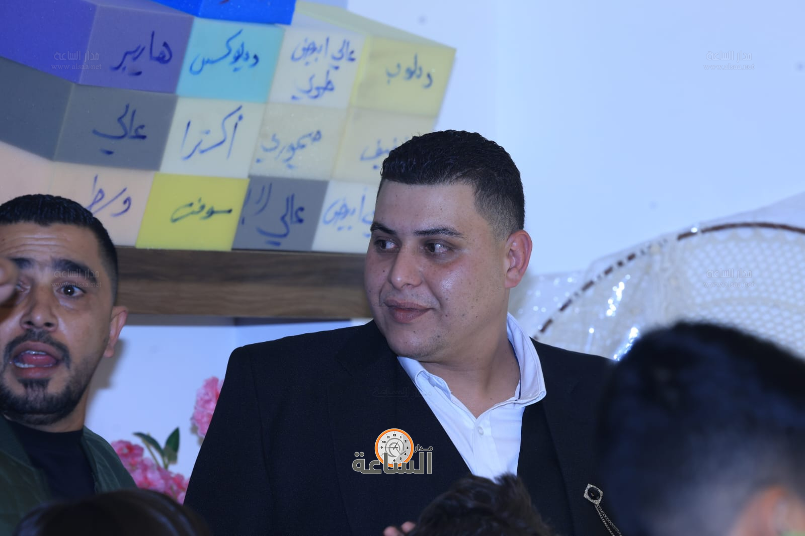 Madar Al-Saa Images 0.9898365274382133