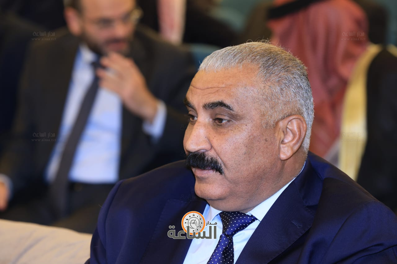 Madar Al-Saa Images 0.8025165903196249