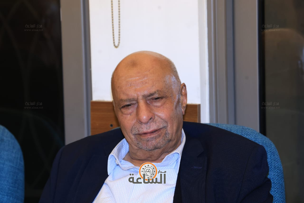 Madar Al-Saa Images 0.9456105704676306