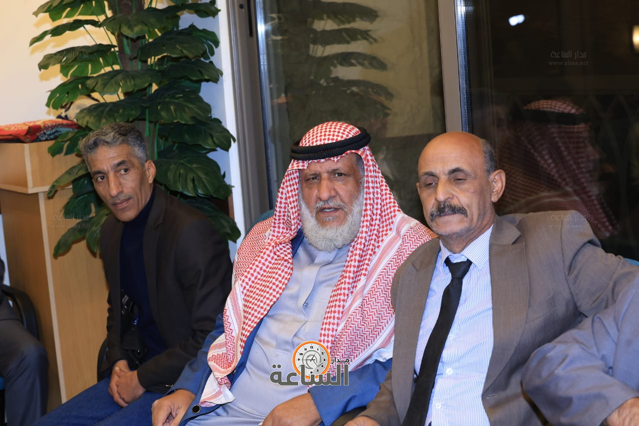 Madar Al-Saa Images 0.15302999368221248