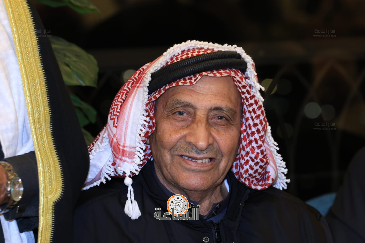 Madar Al-Saa Images 0.8547839515864817