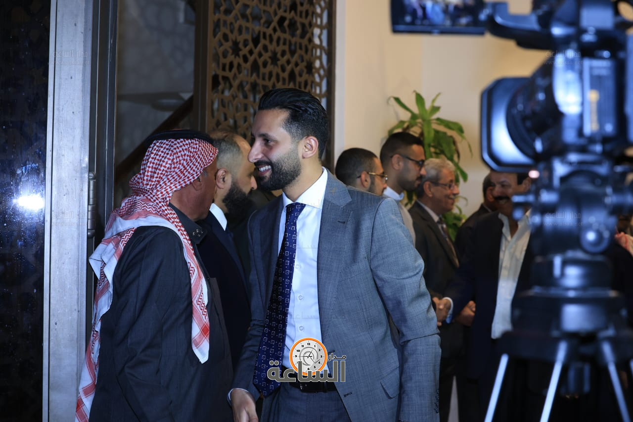 Madar Al-Saa Images 0.2295216001137701