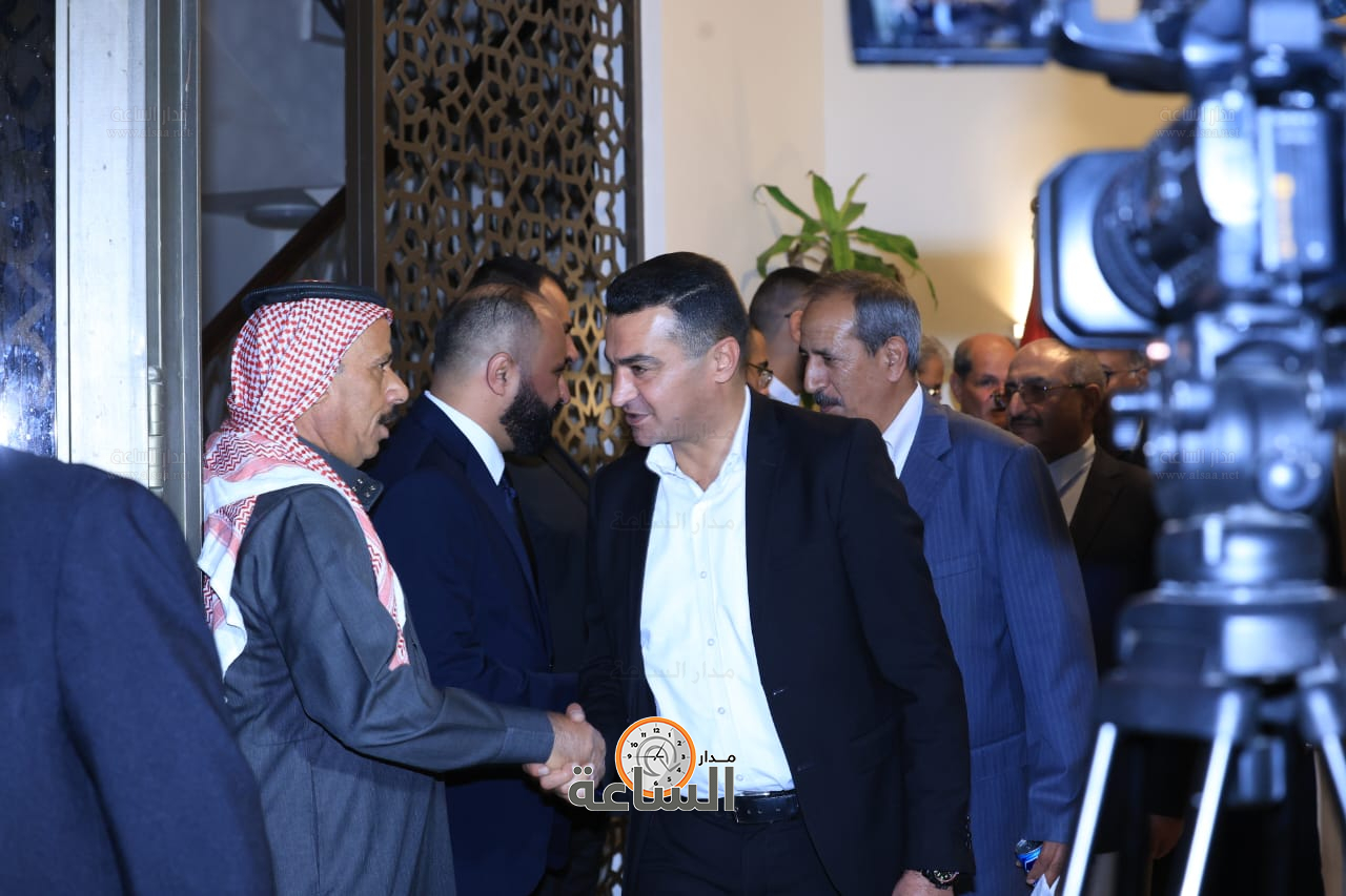 Madar Al-Saa Images 0.6825047038075915