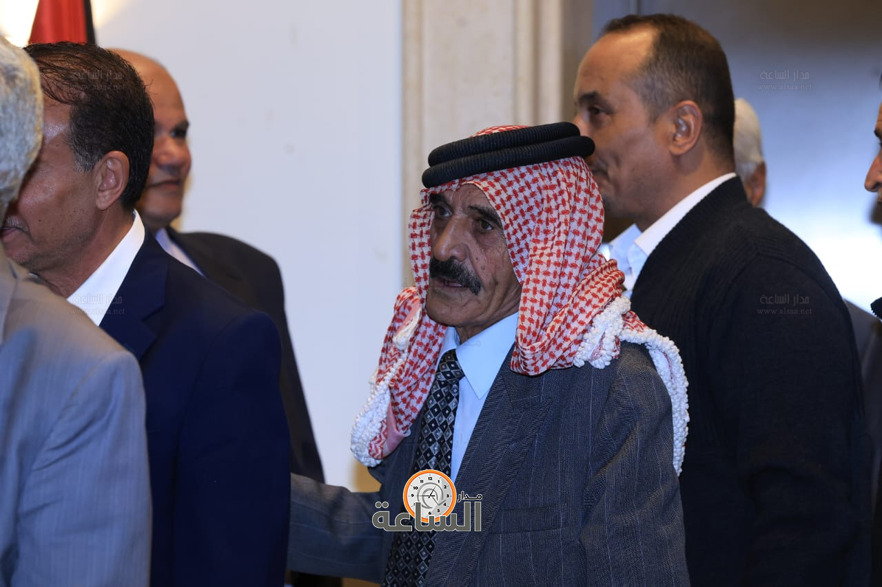 Madar Al-Saa Images 0.4059147929284377