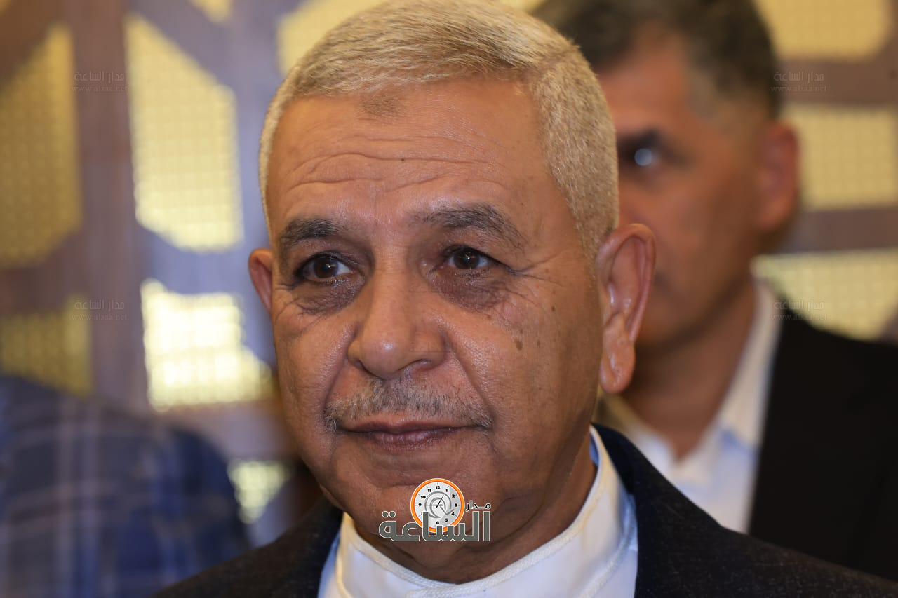 Madar Al-Saa Images 0.47783173459228356