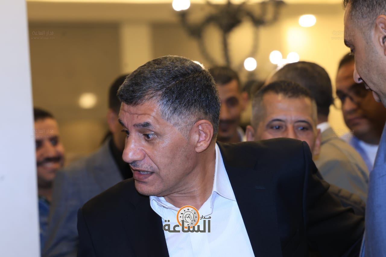 Madar Al-Saa Images 0.7856340400962122