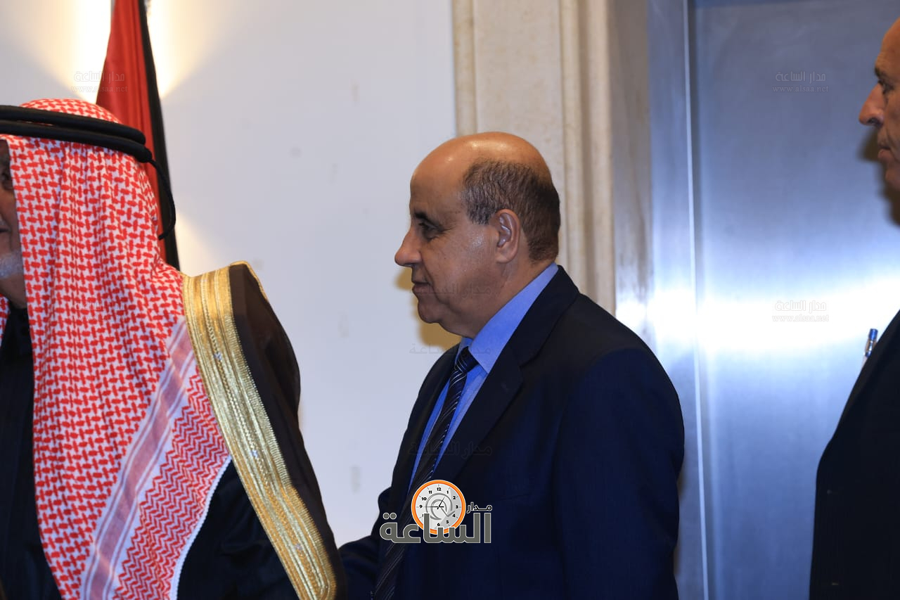 Madar Al-Saa Images 0.8488703123328649