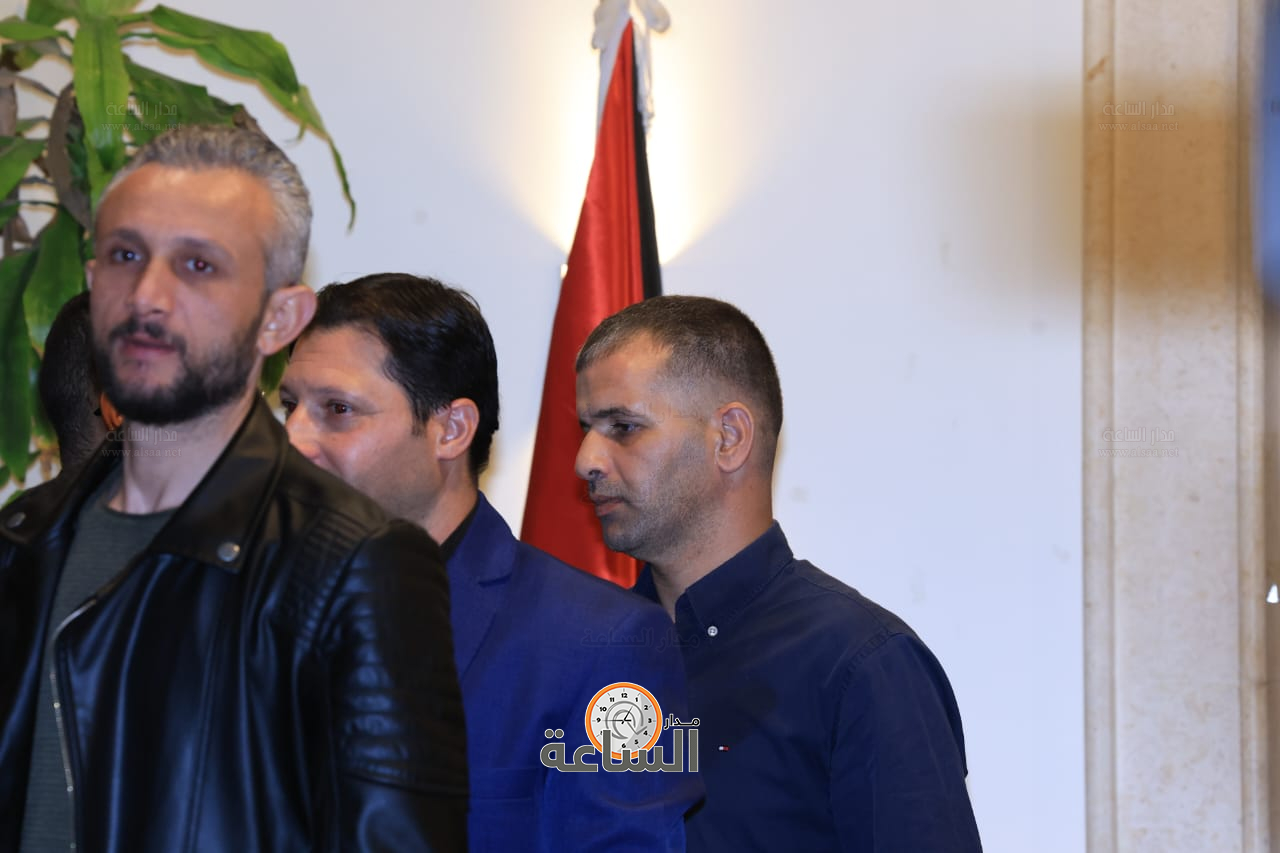 Madar Al-Saa Images 0.9216954105294589