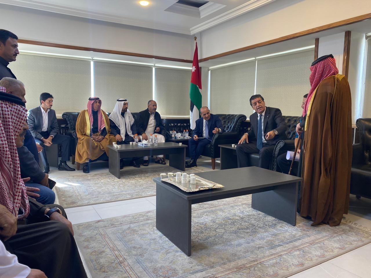 Madar Al-Saa Images 0.04766794206000613