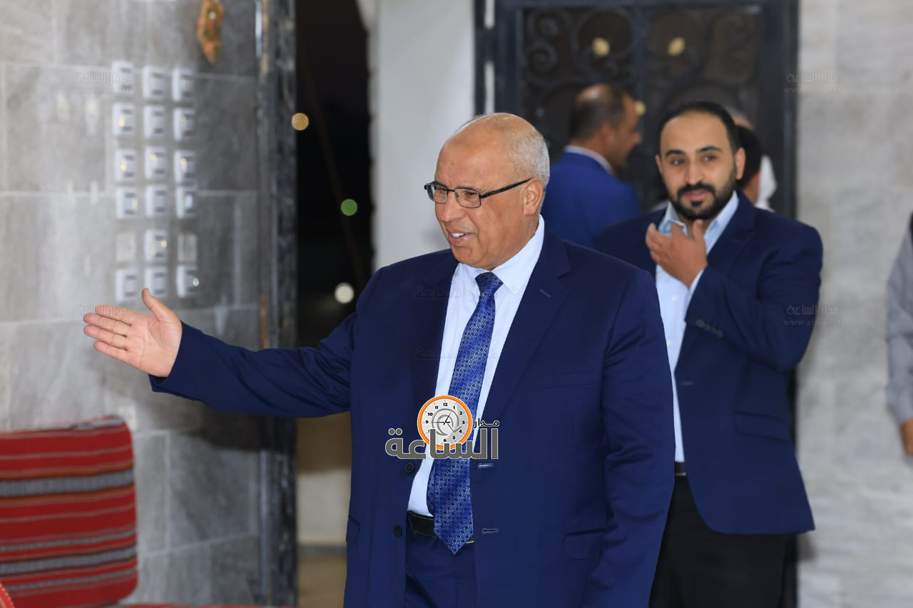 Madar Al-Saa Images 0.769358171830028