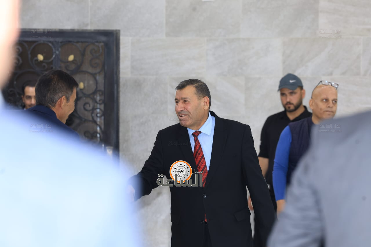 Madar Al-Saa Images 0.5908443657226073