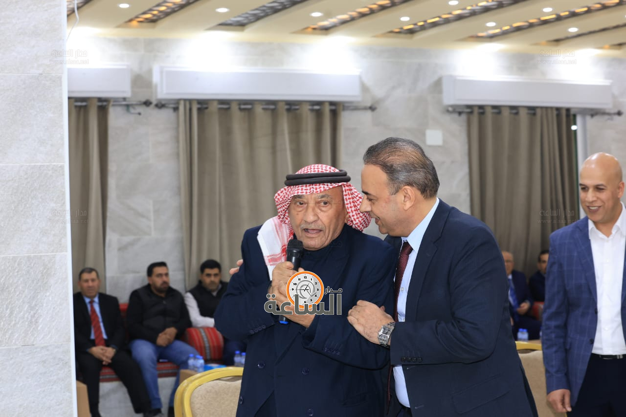 Madar Al-Saa Images 0.47145137178389207