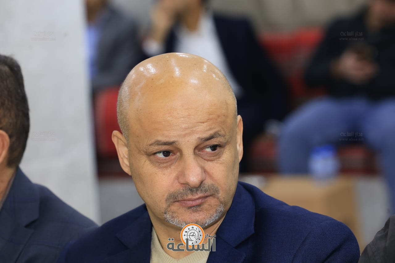 Madar Al-Saa Images 0.13600385112914581