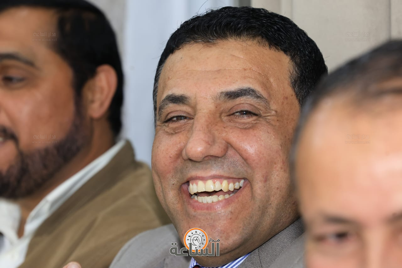 Madar Al-Saa Images 0.4771783805590939