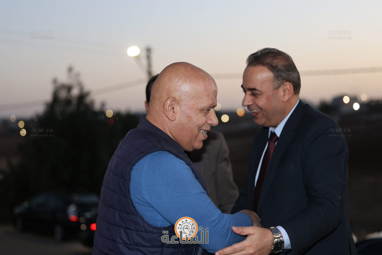 Madar Al-Saa Images 0.755684860639225