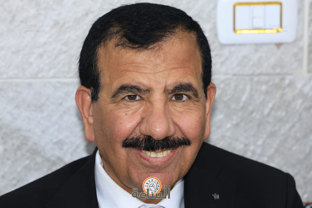 Madar Al-Saa Images 0.7021909076180972