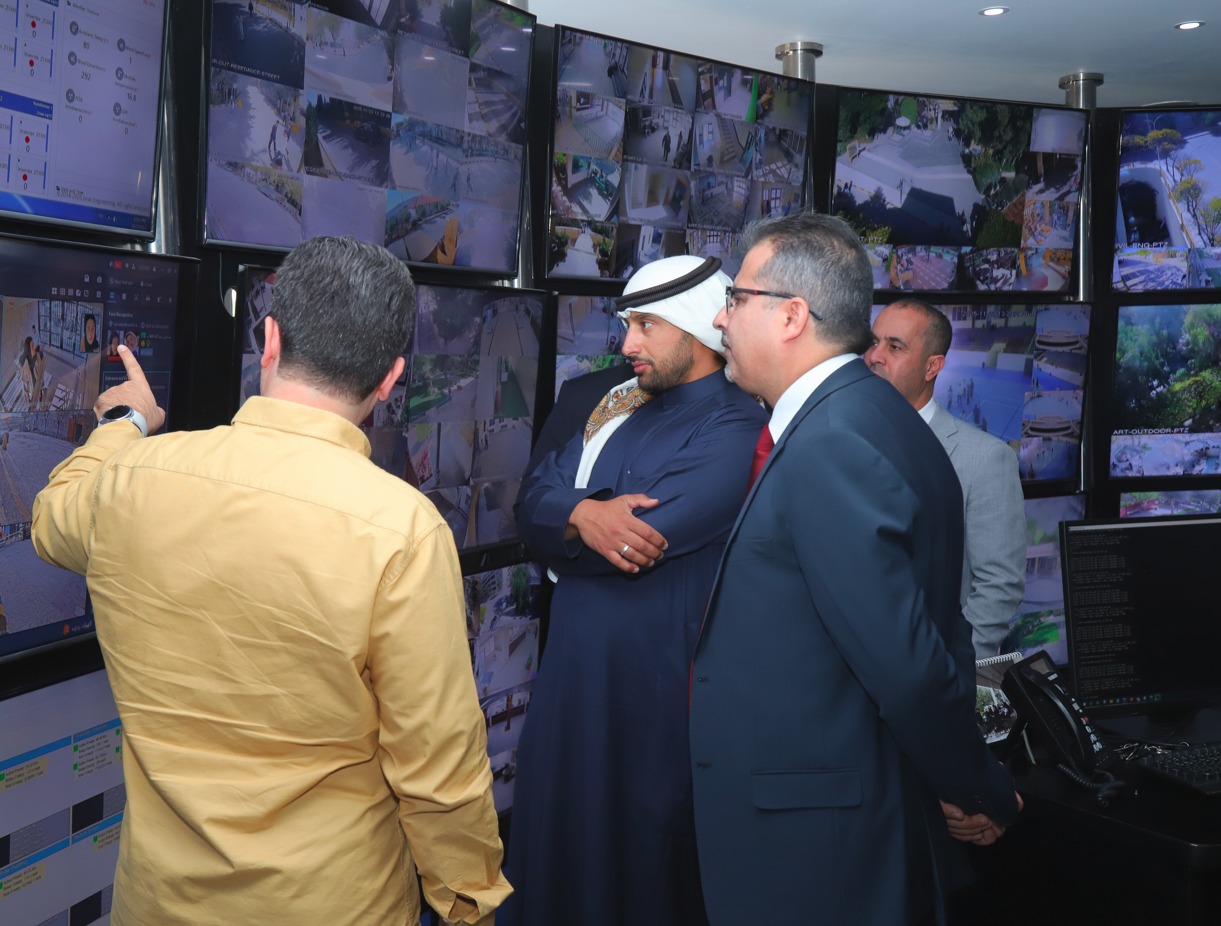 Madar Al-Saa Images 0.2892613130787355