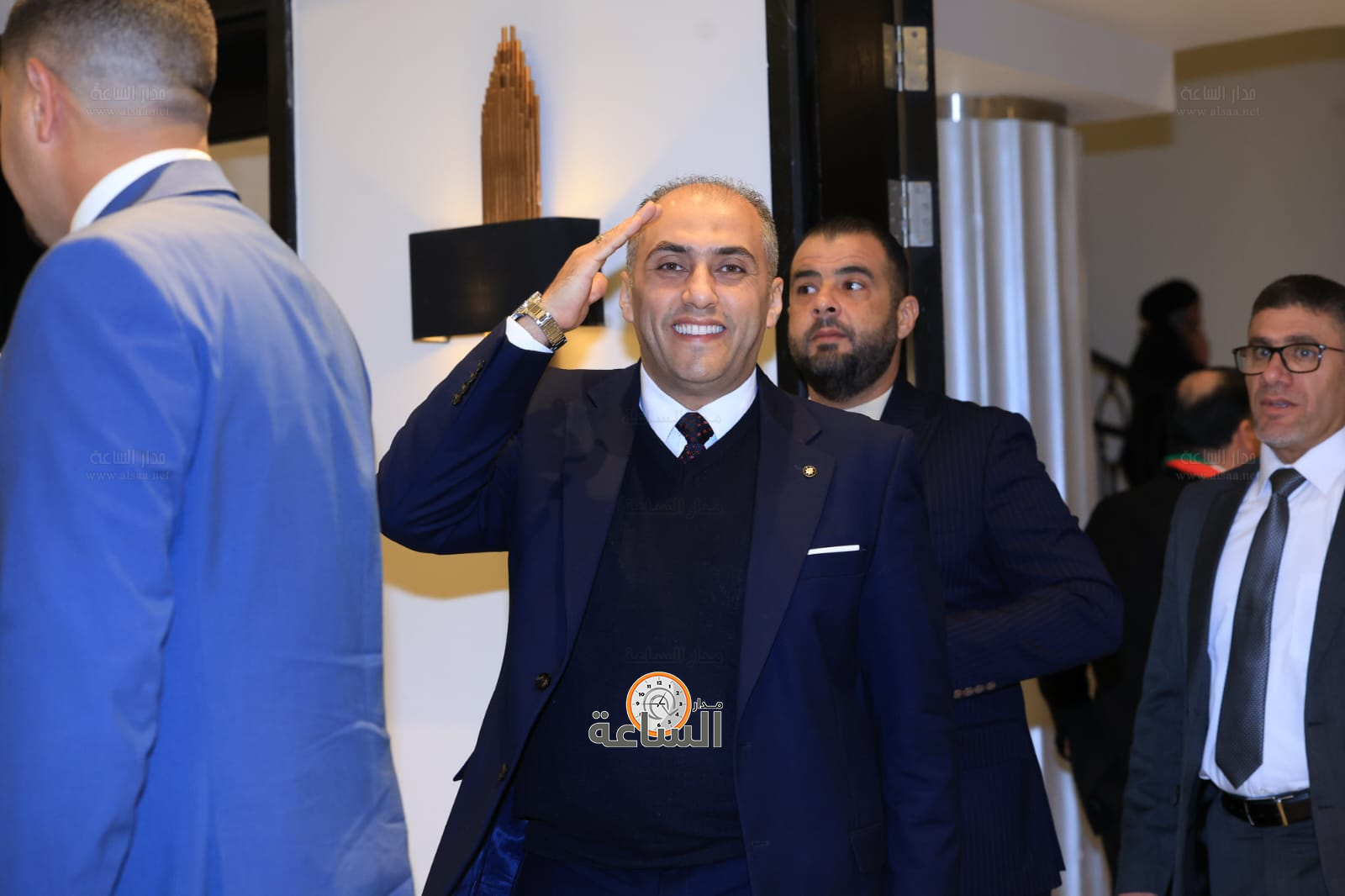 Madar Al-Saa Images 0.2595122896166372