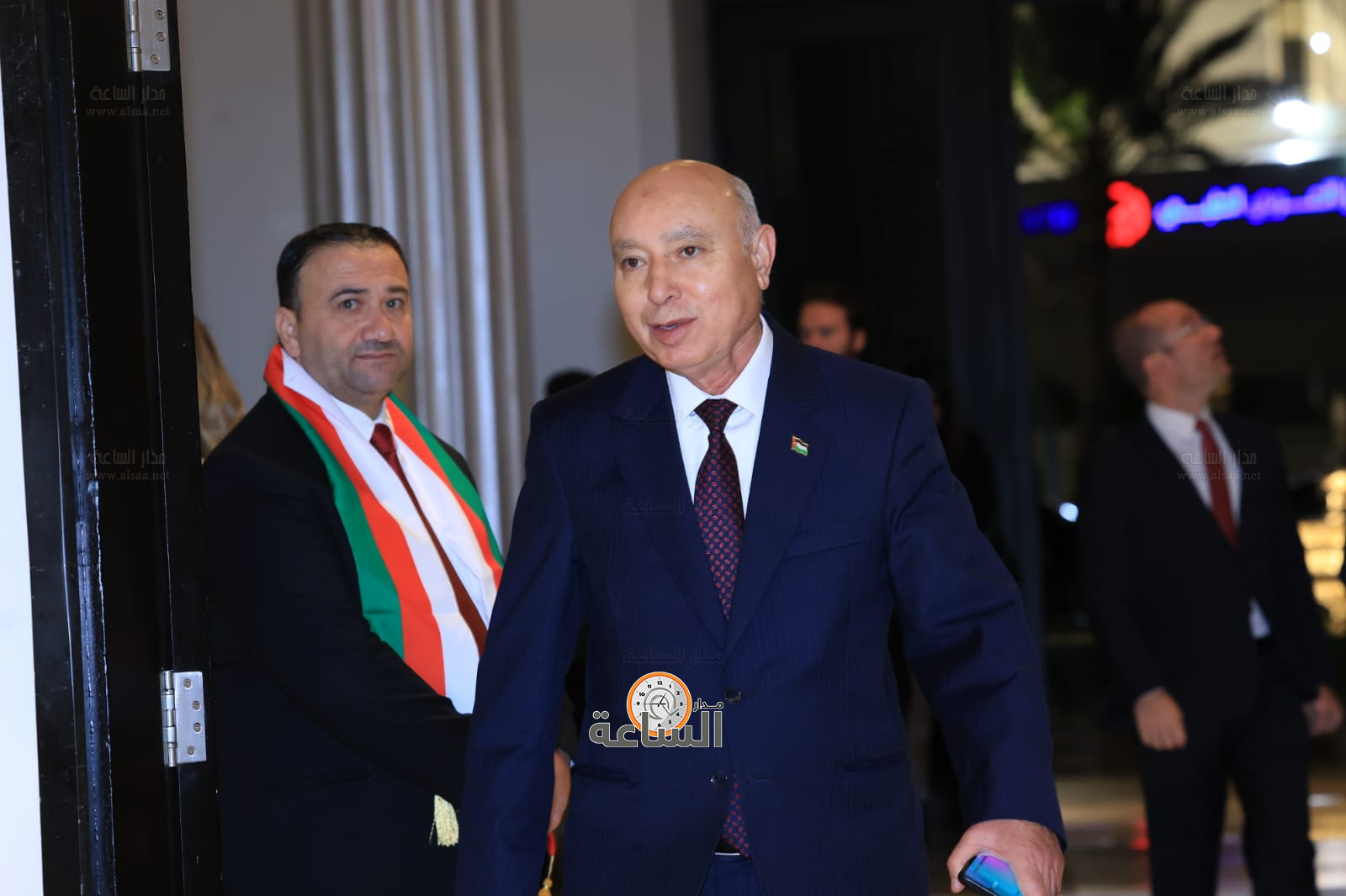 Madar Al-Saa Images 0.5462191137745249