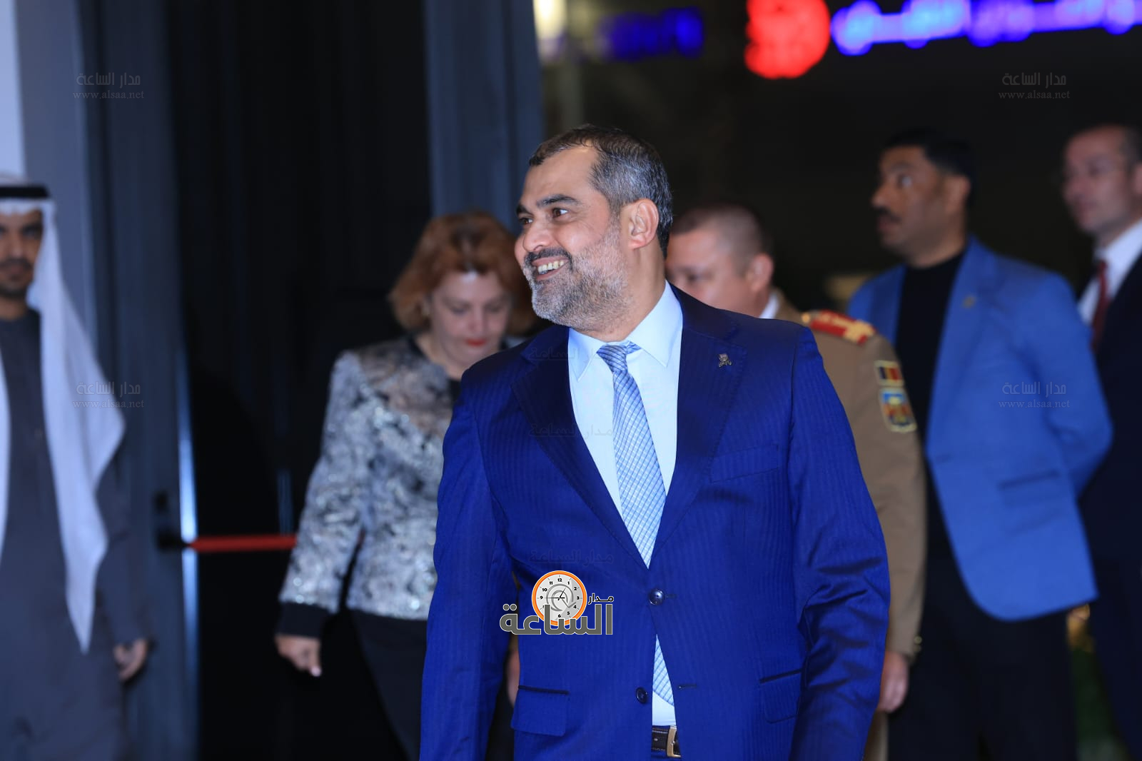 Madar Al-Saa Images 0.49494714298406906