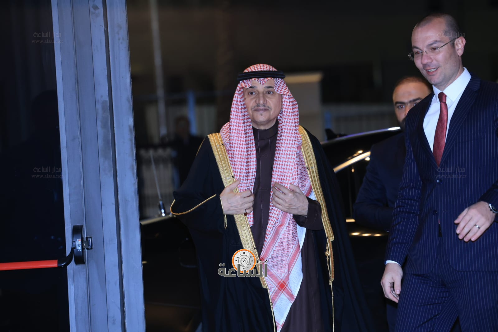 Madar Al-Saa Images 0.7628927193701658