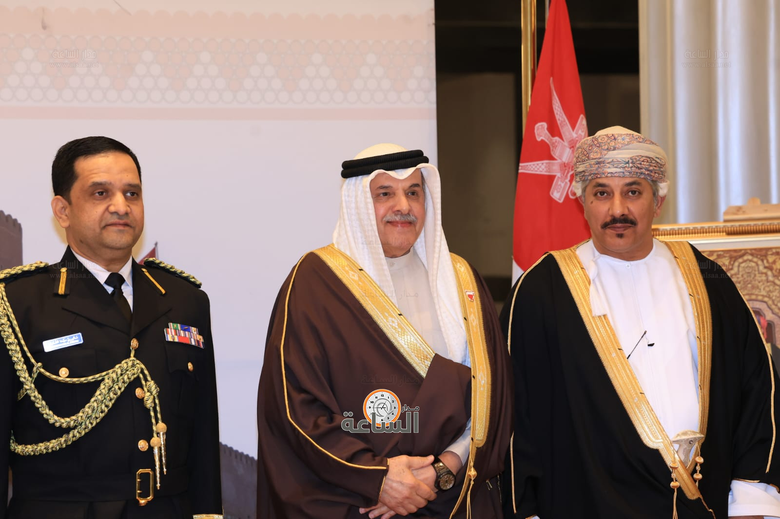 Madar Al-Saa Images 0.016383884450881236